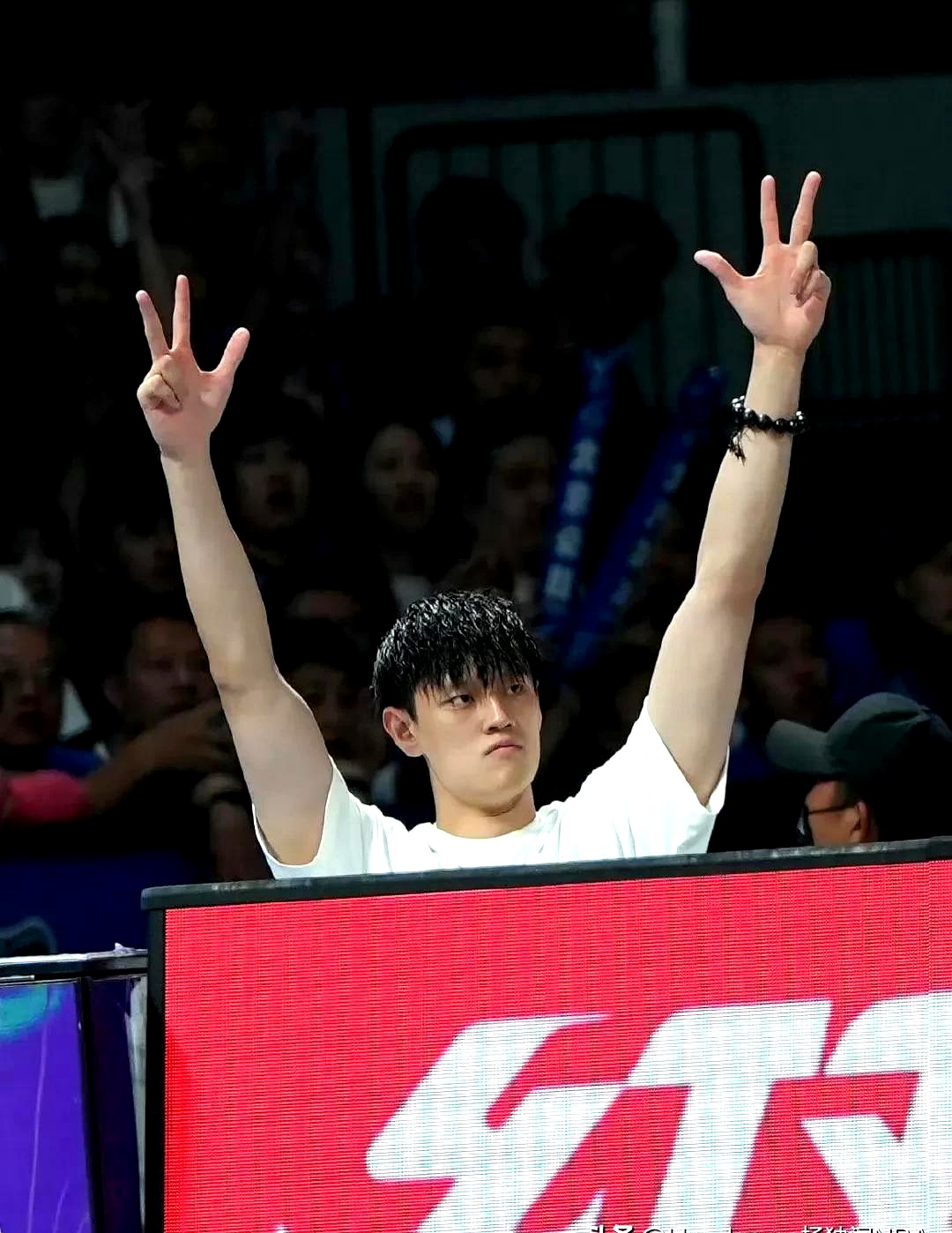 大坂直美焦点对战,Karsa与70激战热火分钟,表现优异胜负难料!引发球迷热议的简单介绍 大坂直美焦点对战,Karsa与70激战热火分钟,表现优异胜负难料!引发球迷热议的简单介绍