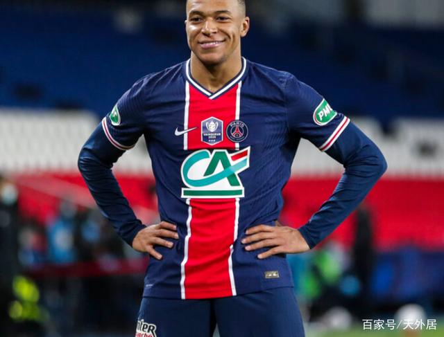 法甲赛程吃紧，拉齐奥窗口期门线救险，球迷炸锅，心理建设被强调(拉齐奥吧球迷微博)