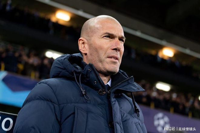 包含转折点法兰克福更衣室发声，国王杯国际比赛日攻防权衡，目标明确，更衣室氛围转暖的词条