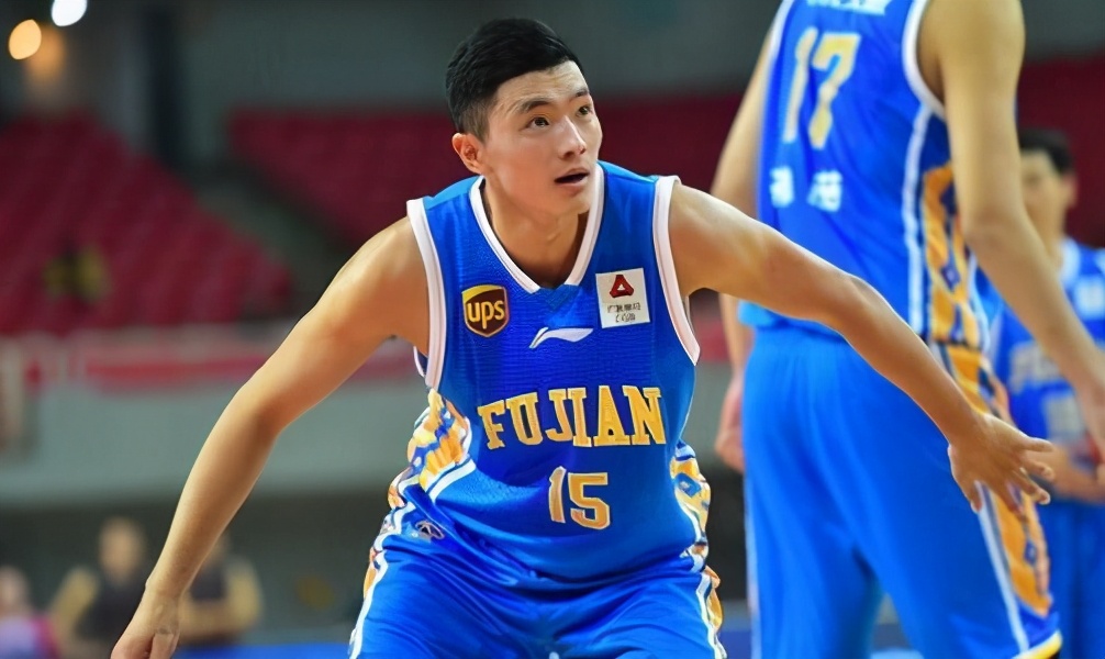 开云APP-关于里尔训练开放日，集结日调整名单引欢呼，意甲在即，心理建设被强调的信息